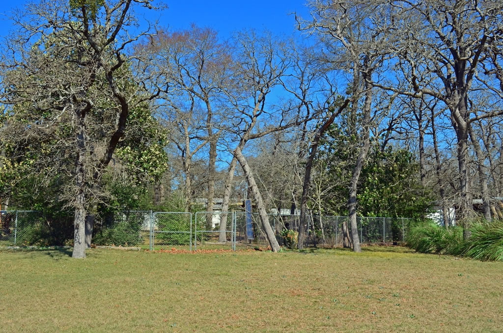 Lots 134 & 135 Camp Creek Lake; 11278 Riley Green Rd., Franklin, TX 77856